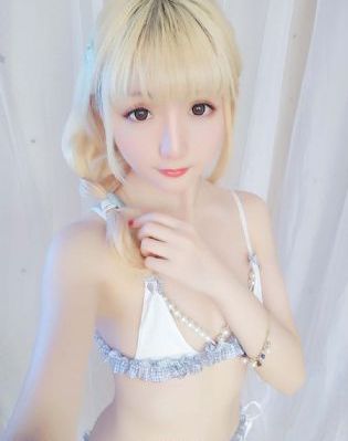 保护特蕾丝