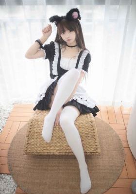 漂亮女秘书的目的